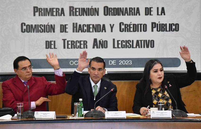 951829_Reunio%CC%81n-Comisio%CC%81n-Hacienda-Diputados-1_impreso.jpg