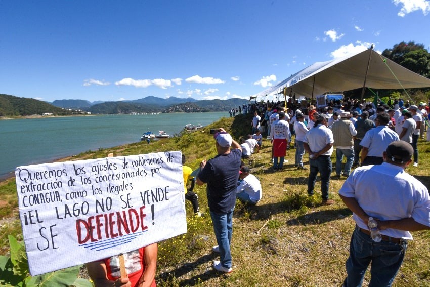 957681_Protesta-en-defensa-presa-Valle-Bravo-10.jpg-_impreso_850.jpg